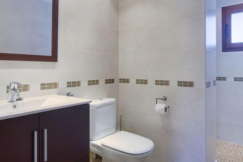 Beautiful, Very High Quality 2 Bed Fuengirola